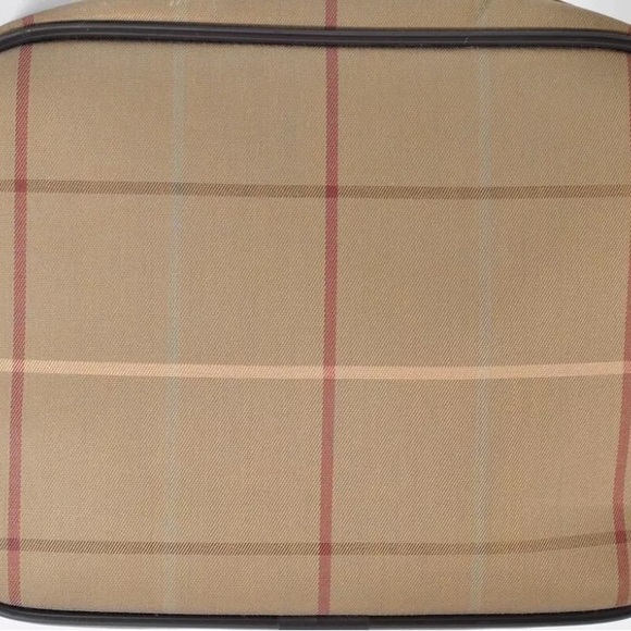 Burberry Vintage Olive Windowpane Shoulder Bag with Adjustable Strap - Picture 2 of 12